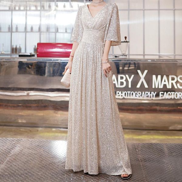 casual dresses summer short sleeve v neck sequins night club silver sequined backless elegant dress women christmas party vestidos, Black;gray
casual dresses summer short sleeve v neck sequins night club silver sequined backless elegant dress women christmas party vestidos, Black;gray
