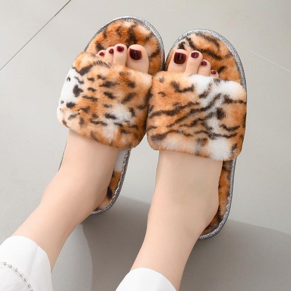 autumn style home woman slippers daily cute leopard print plush women's slides sweet open-toe fashion warm flat female slipper, Black
autumn style home woman slippers daily cute leopard print plush women's slides sweet open-toe fashion warm flat female slipper, Black