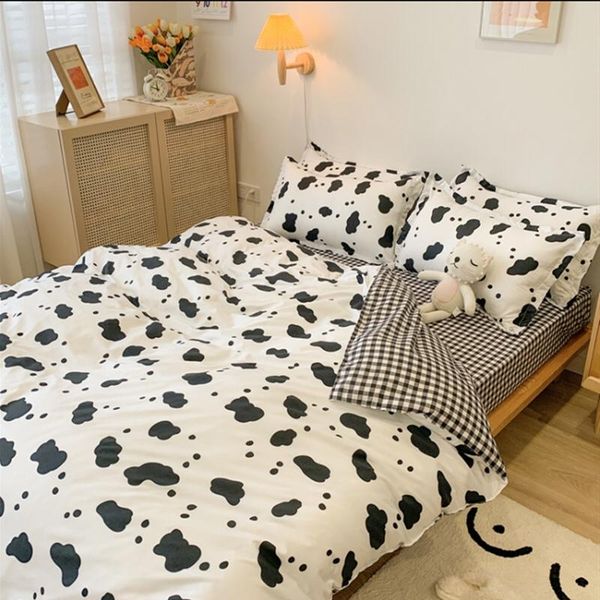 bedding sets set anime bed sheets adornment reads two people 160x200 cover sheet comforter qu...
bedding sets set anime bed sheets adornment reads two people 160x200 cover sheet comforter qu...