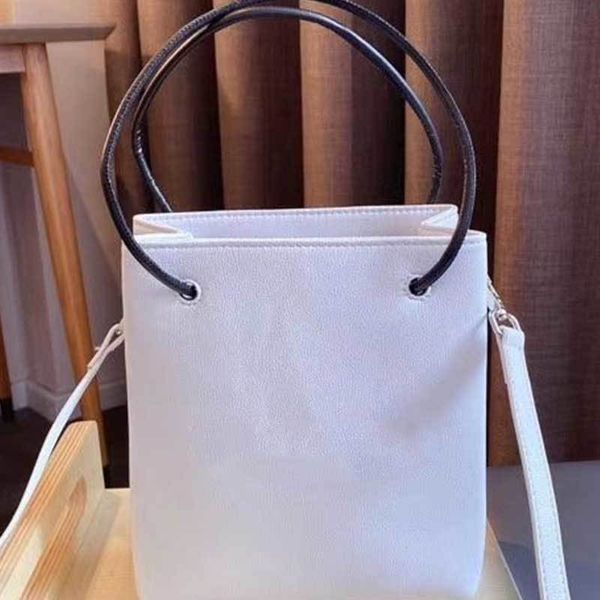 crossbody women samll oblique shoulder shopper bag fashion purse popular lady handbags
crossbody women samll oblique shoulder shopper bag fashion purse popular lady handbags
