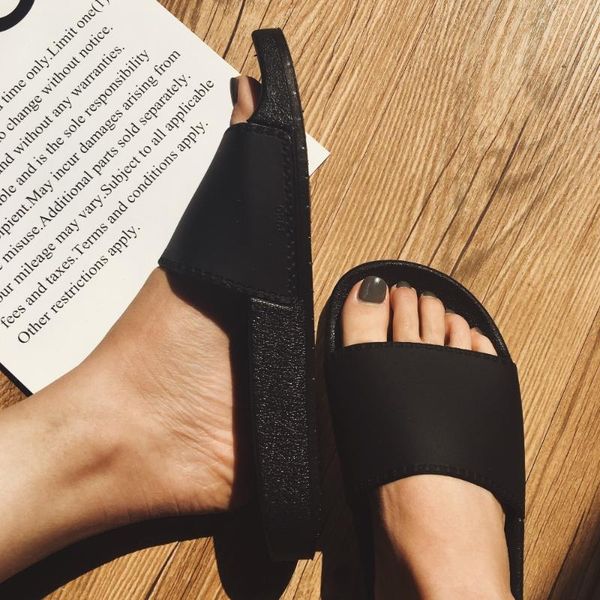 slippers mazefeng 2021 summer slides women&men flat women outdoor soild black casual lovers antiskid
slippers mazefeng 2021 summer slides women&men flat women outdoor soild black casual lovers antiskid