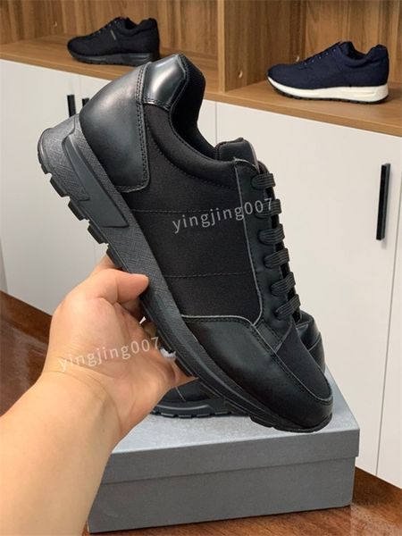 2022 womens mans brand designers boots rois military inspired combat boots nylon bouch attached to the ankle with bag thick soled martin boo, Black
2022 womens mans brand designers boots rois military inspired combat boots nylon bouch attached to the ankle with bag thick soled martin boo, Black