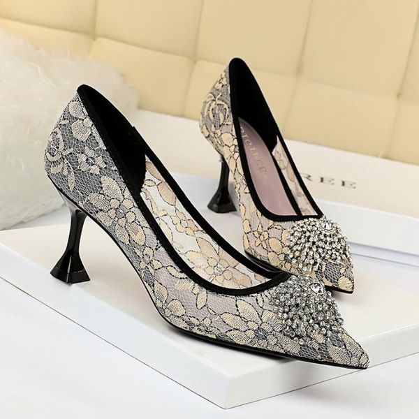 dress shoes european and american slimming banquet spool heels high heel shallow mouth pointed mesh lace crystal flower, Black
dress shoes european and american slimming banquet spool heels high heel shallow mouth pointed mesh lace crystal flower, Black