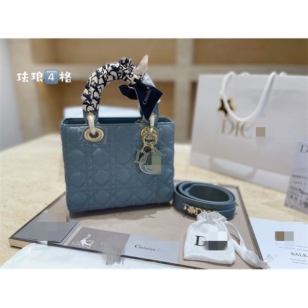 bags women luxurys hand spring and summer new fashion versatile cowhide princess star same one shoulder messenger upgrade women's desig
bags women luxurys hand spring and summer new fashion versatile cowhide princess star same one shoulder messenger upgrade women's desig