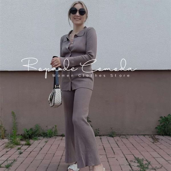 sweater solid color suits women matching sets oversize fleece pants roll collar knitted flare sleeve spring summer 210927, White;black
sweater solid color suits women matching sets oversize fleece pants roll collar knitted flare sleeve spring summer 210927, White;black