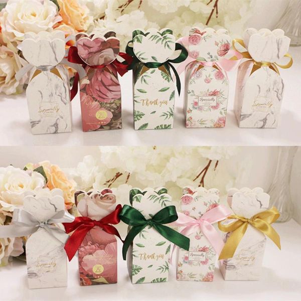 20/50pcs wedding favors and gifts box paper candy dragee chocolate packaging party supplies decorations bomboniera boxes gift wrap
20/50pcs wedding favors and gifts box paper candy dragee chocolate packaging party supplies decorations bomboniera boxes gift wrap
