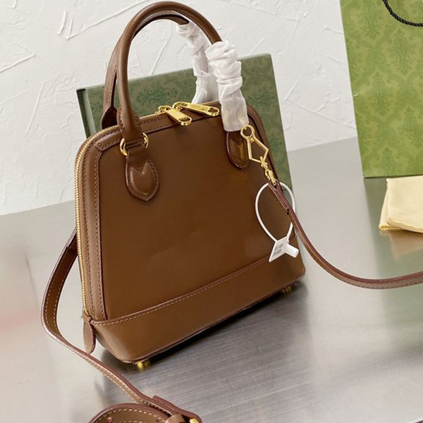 designer tote shoulder bags handbags ladies totes handbag crossbody bag fashion genuine leather luxury different styles evening party with o
designer tote shoulder bags handbags ladies totes handbag crossbody bag fashion genuine leather luxury different styles evening party with o