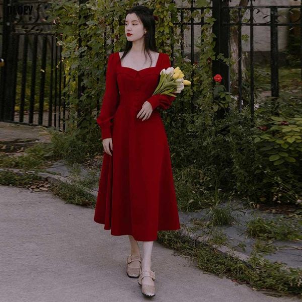 casual dresses korean 2021 autumn women's red sweet velvet office midi dress french vintage elegant long sleeve lady party night dinner, Black;gray
casual dresses korean 2021 autumn women's red sweet velvet office midi dress french vintage elegant long sleeve lady party night dinner, Black;gray