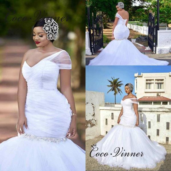other wedding dresses fashion one shoulder pure white africa mermaid plus size backless women bride dress 2021 w0840
other wedding dresses fashion one shoulder pure white africa mermaid plus size backless women bride dress 2021 w0840