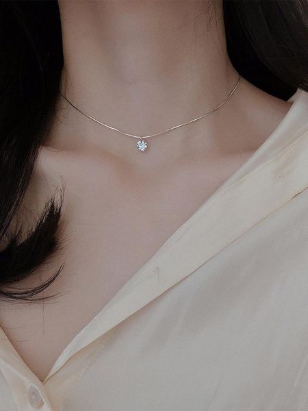 pendant necklaces mermaid tears necklace female short sterling silver clavicle net red snake bone chain simple temperament jewelry
pendant necklaces mermaid tears necklace female short sterling silver clavicle net red snake bone chain simple temperament jewelry