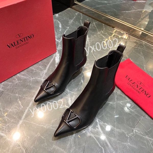 womens designer boots martin desert valentinoes boots flamingos love arrow 100% leather medal coarse non-slip winter shoes size 35-41, Black
womens designer boots martin desert valentinoes boots flamingos love arrow 100% leather medal coarse non-slip winter shoes size 35-41, Black
