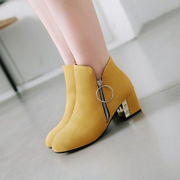 boots big size 9 10 11-17 women shoes ankle for ladies woman winter side zipper round head thick heel, Black
boots big size 9 10 11-17 women shoes ankle for ladies woman winter side zipper round head thick heel, Black