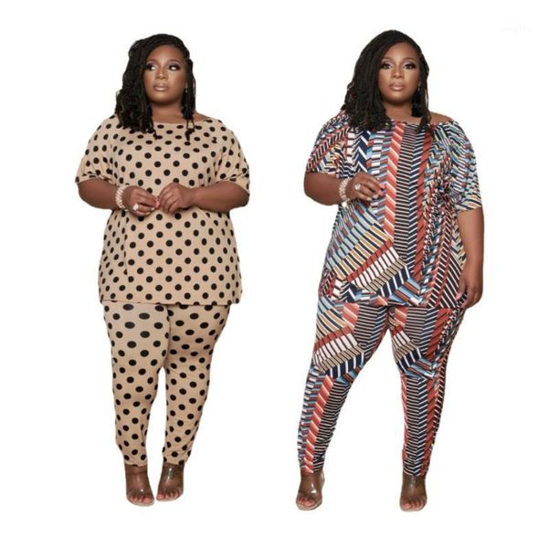 plus size tracksuits xl-5xl women clothing two piece set casual dot pattern printing short sleeve and pant summer outfit wholesale, Black
plus size tracksuits xl-5xl women clothing two piece set casual dot pattern printing short sleeve and pant summer outfit wholesale, Black