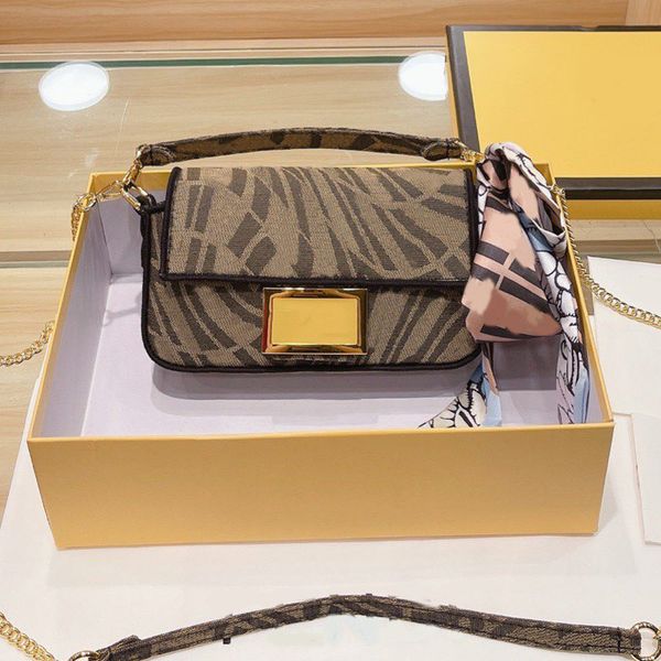 chain messenger bags single shoulder bag flap purse plain canvas embroidery letter magnetic buckle hasp removable strap women wallets high q
chain messenger bags single shoulder bag flap purse plain canvas embroidery letter magnetic buckle hasp removable strap women wallets high q