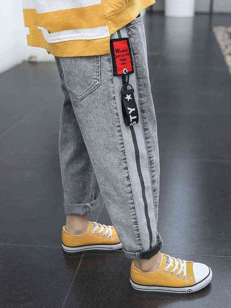 new spring kids pants boys jeans thick children jeans for boys kids casual baby girl denim pants toddler kids clothing 5-14y g1220, Blue
new spring kids pants boys jeans thick children jeans for boys kids casual baby girl denim pants toddler kids clothing 5-14y g1220, Blue