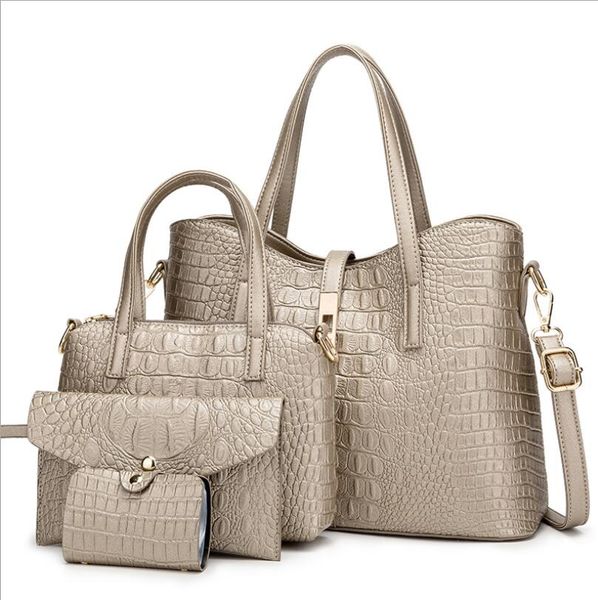 new luxury brand crocodile ladies handbags messenger shoulder bag portable four-piece big bag high capacity diagonal tote bag
new luxury brand crocodile ladies handbags messenger shoulder bag portable four-piece big bag high capacity diagonal tote bag