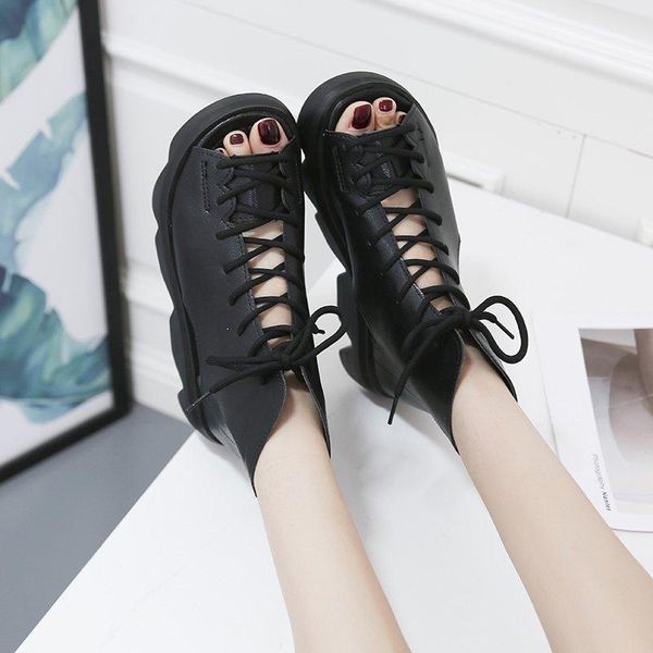 sandals ladies 2021 fashion platform high cross strap pu open toe flat roman black casual zapatos de mujer
sandals ladies 2021 fashion platform high cross strap pu open toe flat roman black casual zapatos de mujer