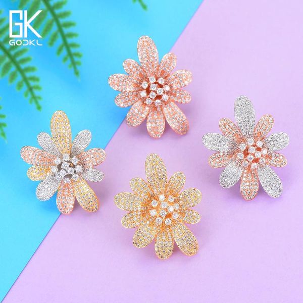 stud godki fashion luxury blossom flower earrings for women wedding cubic zircon crystal african dubai party 2021, Golden;silver
stud godki fashion luxury blossom flower earrings for women wedding cubic zircon crystal african dubai party 2021, Golden;silver
