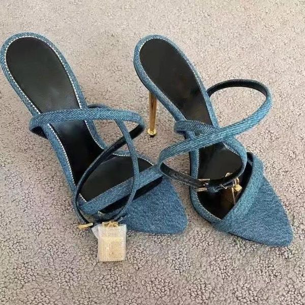 2021 new designer leather strappy sandals women's gold buckle decorative metal stilettos summer party shoes, Black
2021 new designer leather strappy sandals women's gold buckle decorative metal stilettos summer party shoes, Black