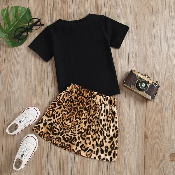 2021 new childrens clothing summer fashion letter printing short-sleeved t-shirt leopard button skirt two-piece suit, White
2021 new childrens clothing summer fashion letter printing short-sleeved t-shirt leopard button skirt two-piece suit, White
