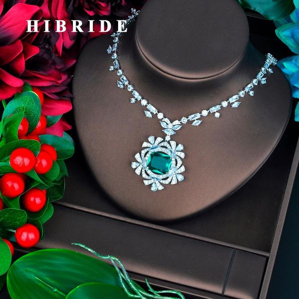 pendant necklaces hibride luxury brilliant square green stone fot women sweater jewelry white gold color necklace n-710, Silver
pendant necklaces hibride luxury brilliant square green stone fot women sweater jewelry white gold color necklace n-710, Silver