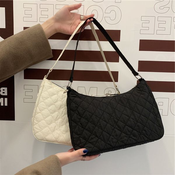 2021 new french style fragrant wind ling lattice cotton underarm bag women's minority texture girl's magic stick hand
2021 new french style fragrant wind ling lattice cotton underarm bag women's minority texture girl's magic stick hand