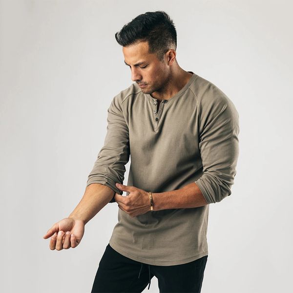 men's t shirt auumn long sleeve spors leisure finess buon plae slim op, White;black 
men's t shirt auumn long sleeve spors leisure finess buon plae slim op, White;black