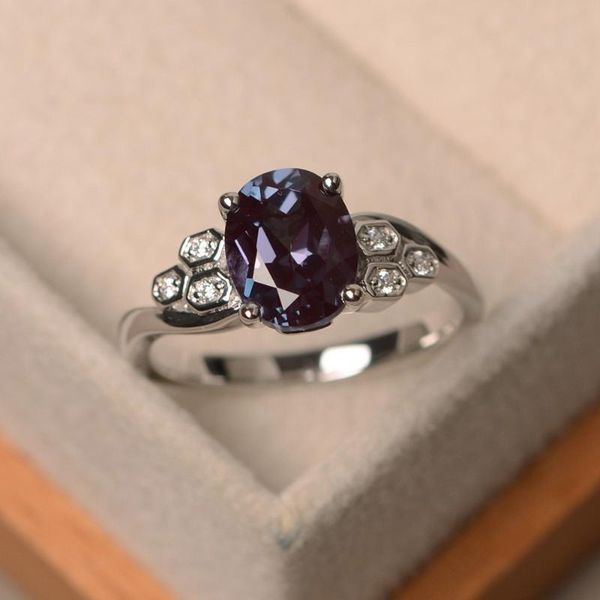 cluster rings european and american style luxury high s925 expensive emerald gemstone retro micro-set diamond female ring jewelry, Golden;silver
cluster rings european and american style luxury high s925 expensive emerald gemstone retro micro-set diamond female ring jewelry, Golden;silver