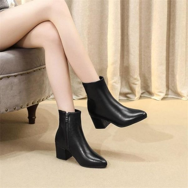 boots autumn and winter pointed middle heel thick thin high rise women's size, Black
boots autumn and winter pointed middle heel thick thin high rise women's size, Black
