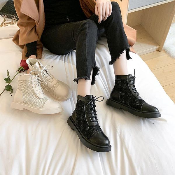 2020 women's lace up slip women boots round head boots leather shoes ankle new women canvas ladies shoes u15-03, Black
2020 women's lace up slip women boots round head boots leather shoes ankle new women canvas ladies shoes u15-03, Black