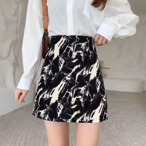 skirts 2021 tie-dye print female spring summer vintage high waist thin a-line skirt women korean plus size midi, Black
skirts 2021 tie-dye print female spring summer vintage high waist thin a-line skirt women korean plus size midi, Black