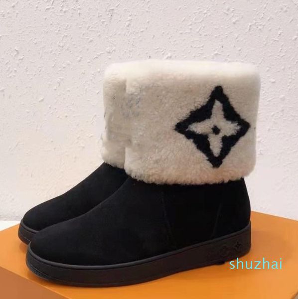 fashion-high end customized women's shoesautumn and winter sheep fur one-piece flat bottom snow boots, Black
fashion-high end customized women's shoesautumn and winter sheep fur one-piece flat bottom snow boots, Black