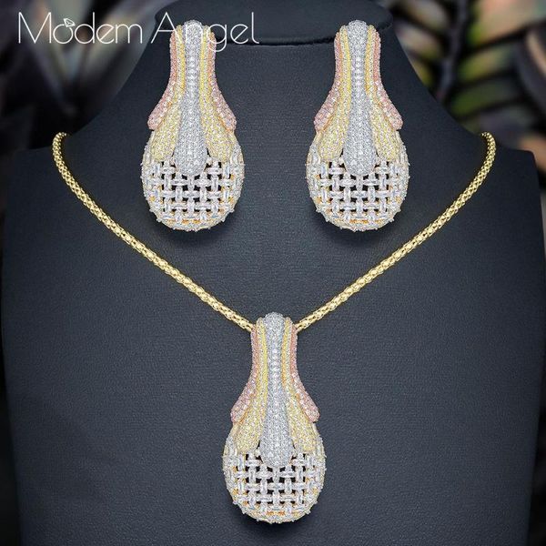 earrings & necklace modemangel fashion luxury flower super copper cubic zirconia pendant for dubai women jewelry, Silver
earrings & necklace modemangel fashion luxury flower super copper cubic zirconia pendant for dubai women jewelry, Silver
