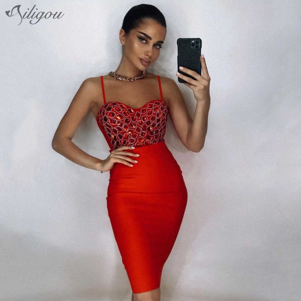 christmas ladies red mantual beaded two-piece rayon bandage dress elegant club party vestidos 210527, Black;gray
christmas ladies red mantual beaded two-piece rayon bandage dress elegant club party vestidos 210527, Black;gray