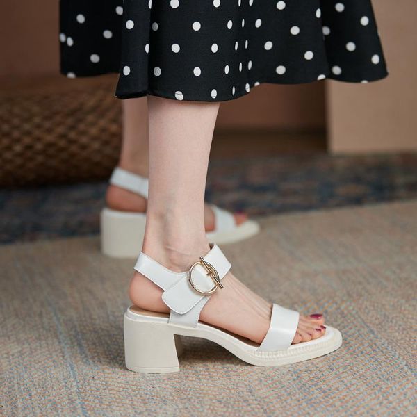 dress shoes genuine cow leather retro roman women 2021 summer mid-heel sandals, Black
dress shoes genuine cow leather retro roman women 2021 summer mid-heel sandals, Black