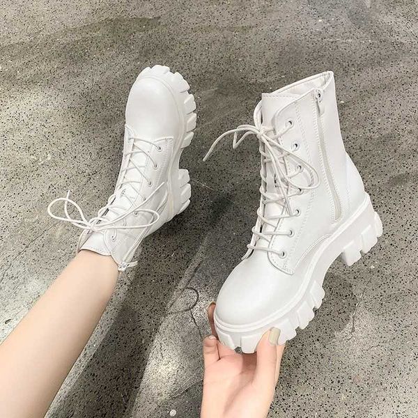 new thick-soled genuine leather women's boots fashion zipper convenient short boots autumn winter warm casual women's work boots y, Black
new thick-soled genuine leather women's boots fashion zipper convenient short boots autumn winter warm casual women's work boots y, Black