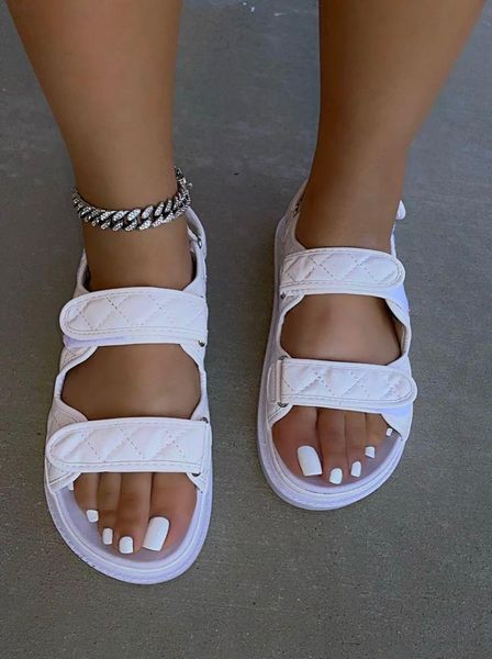 spring/summer women outdoor leisure ms slippers beach double layer leather thick bottom all-match flat sandals, Black
spring/summer women outdoor leisure ms slippers beach double layer leather thick bottom all-match flat sandals, Black