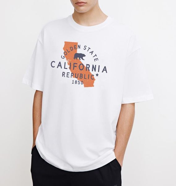 men's t-shirts 2021 spring and summer hmmd strmcwby human vintage cartoon bear t shirts print camisetas short sleeve tee, White;black
men's t-shirts 2021 spring and summer hmmd strmcwby human vintage cartoon bear t shirts print camisetas short sleeve tee, White;black