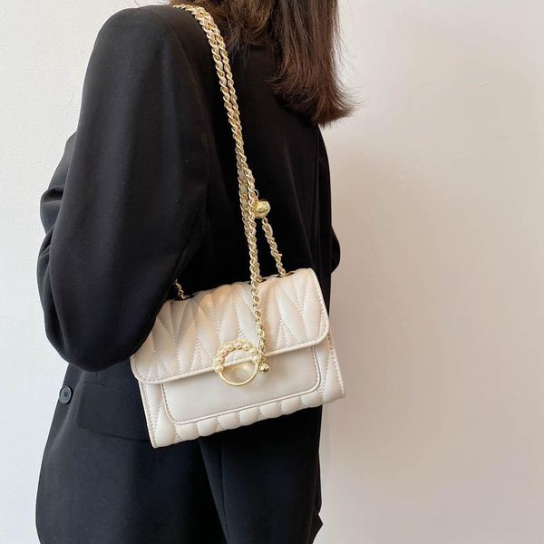 evening bags vintage small chain crossbody bag women 2021 trend leather shoulder female solid color lock messenger
evening bags vintage small chain crossbody bag women 2021 trend leather shoulder female solid color lock messenger