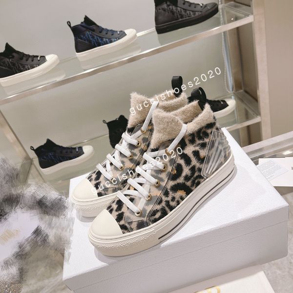 2022 fashion-sneakers high-sneakers women combat boots with bag platform sneakers outdoor lace-up casual shoes, Black;red
2022 fashion-sneakers high-sneakers women combat boots with bag platform sneakers outdoor lace-up casual shoes, Black;red