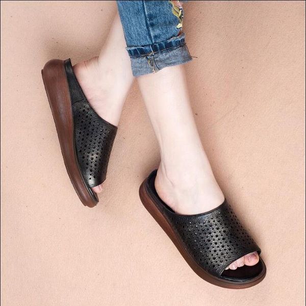 slippers 2021 literary retro genuine leather flat female comfortable thick bottom sandals summer hole shoes, Black
slippers 2021 literary retro genuine leather flat female comfortable thick bottom sandals summer hole shoes, Black