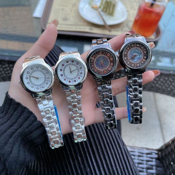 new fashion ladies' watch with built-in crystal zircon, stainless steel strap, quartz movement, 33mm diameter, Slivery;brown
new fashion ladies' watch with built-in crystal zircon, stainless steel strap, quartz movement, 33mm diameter, Slivery;brown