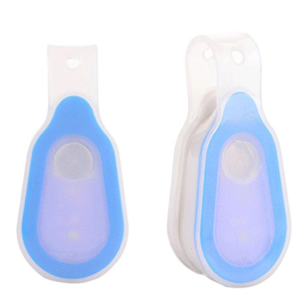 portable lanterns 2pcs led clip on to clothing magnetic lights running button silicone lamp for hiking
portable lanterns 2pcs led clip on to clothing magnetic lights running button silicone lamp for hiking
