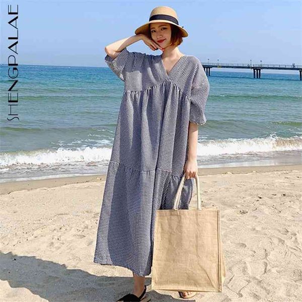 shengpllae minimalist black and white plaid dress women's summer v-neck large size short sleeve mid-calf dresses female 210427, Black;gray
shengpllae minimalist black and white plaid dress women's summer v-neck large size short sleeve mid-calf dresses female 210427, Black;gray