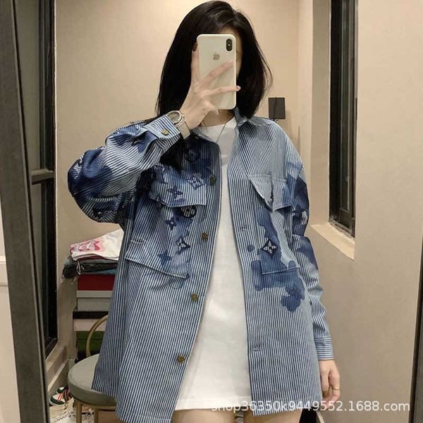 jia 21ss autumn ink print stripe denim lapel loose long sleeve shirt coat, Black;brown
jia 21ss autumn ink print stripe denim lapel loose long sleeve shirt coat, Black;brown