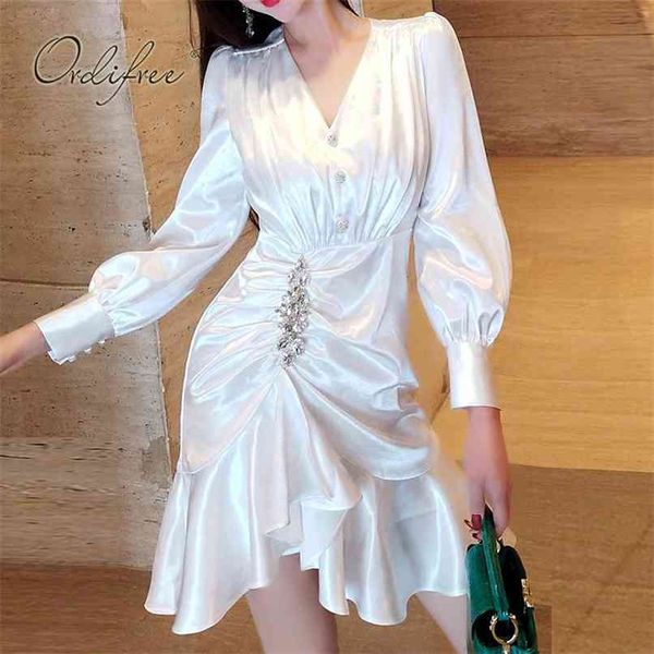 spring summer women white party dress long sleeve vintage elegant lady diamond short satin 210513, Black;gray
spring summer women white party dress long sleeve vintage elegant lady diamond short satin 210513, Black;gray