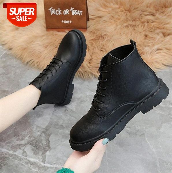martin boots women british style round toe low-heel lace-up warm square-heel short #w17x, Black
martin boots women british style round toe low-heel lace-up warm square-heel short #w17x, Black