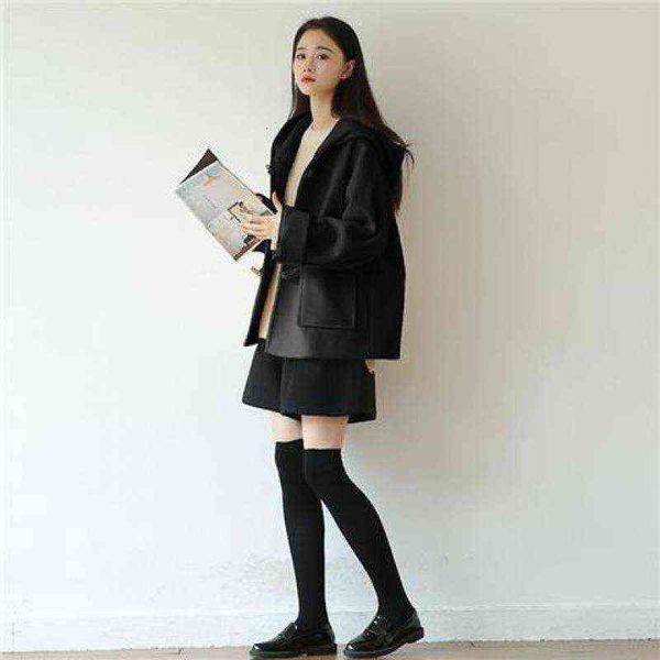 autumn and winter 2021 words korean version small man loose hooded ox horn buckle short woolen coat women, Black;brown
autumn and winter 2021 words korean version small man loose hooded ox horn buckle short woolen coat women, Black;brown