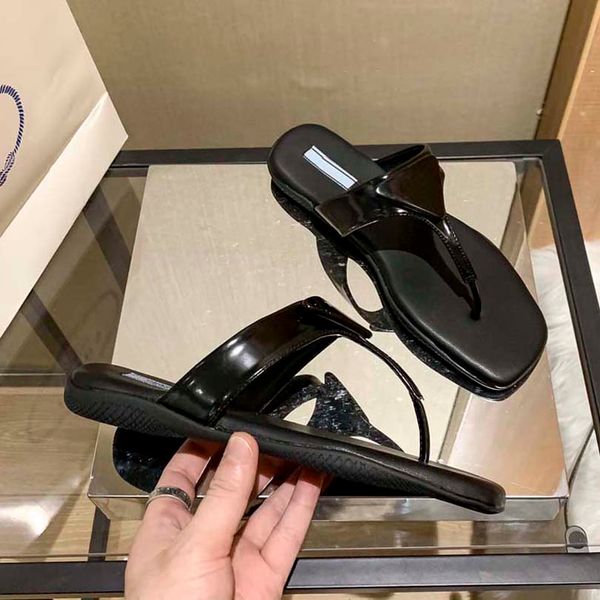 senior womens flip flops, designer womens slippers fashion spring and autumn suitable for all kinds of places bring a box give pair socks, Black
senior womens flip flops, designer womens slippers fashion spring and autumn suitable for all kinds of places bring a box give pair socks, Black