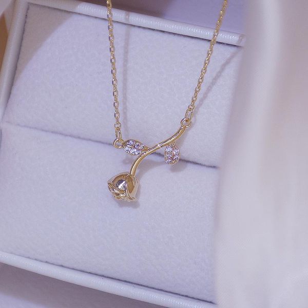 14k real gold necklace shining bling zircon rose flower necklaces for women clavicle chain charm leaves pendant jewelry chains, Silver
14k real gold necklace shining bling zircon rose flower necklaces for women clavicle chain charm leaves pendant jewelry chains, Silver